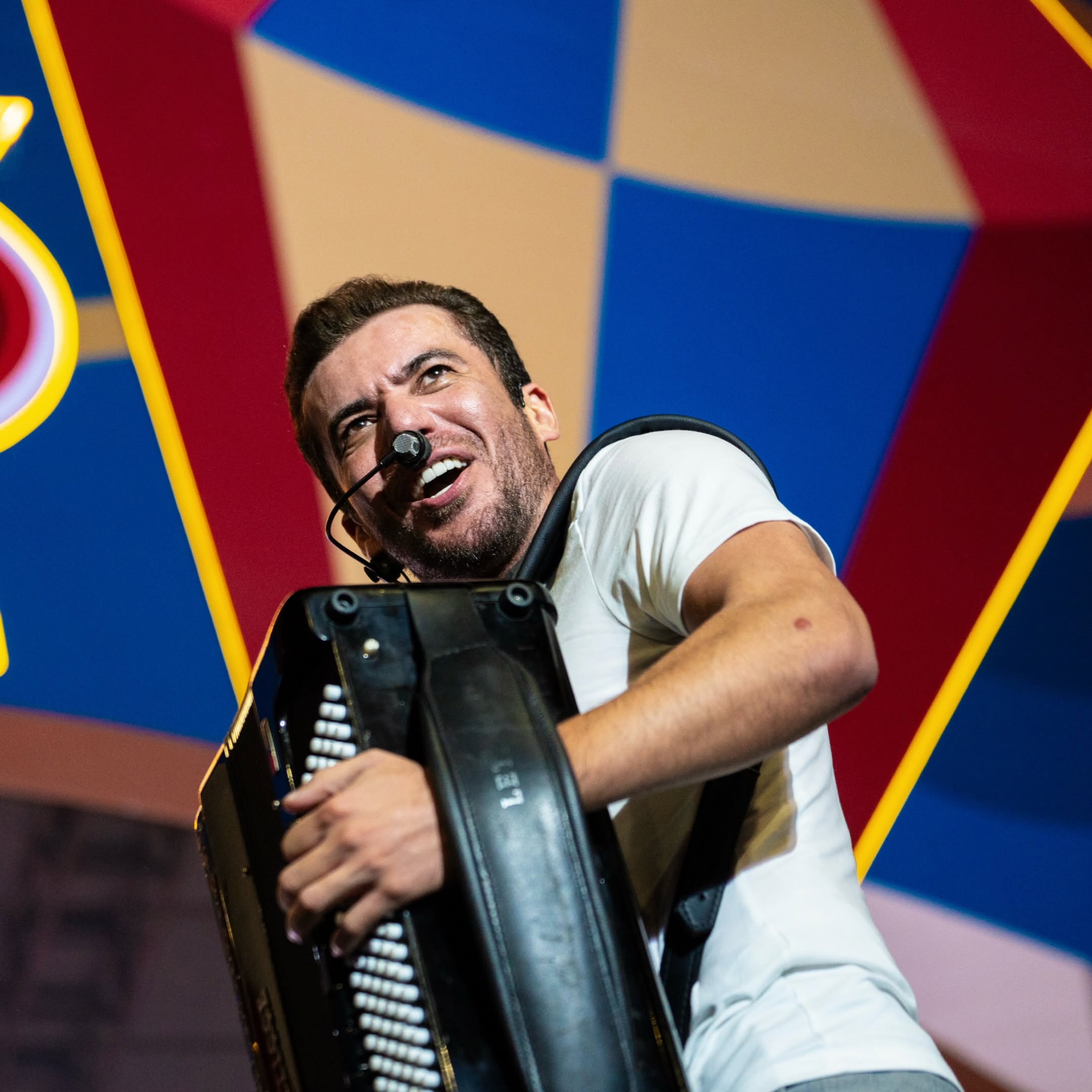 O Forró Real ganhou um ritmo especial com Luan Estilizado